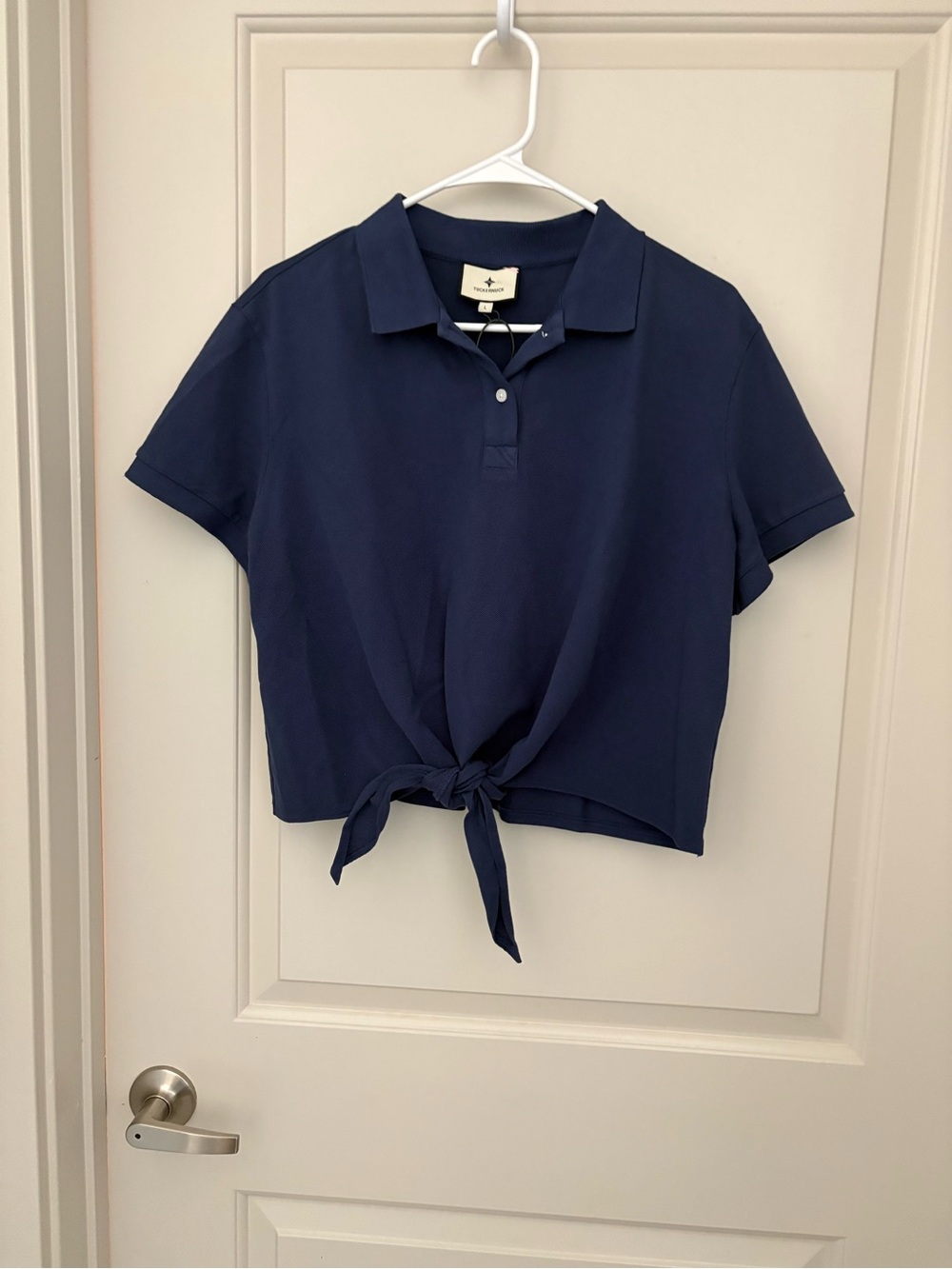 Tuckernuck Navy Tie-Front Polo Top short sleeve NWT Size L